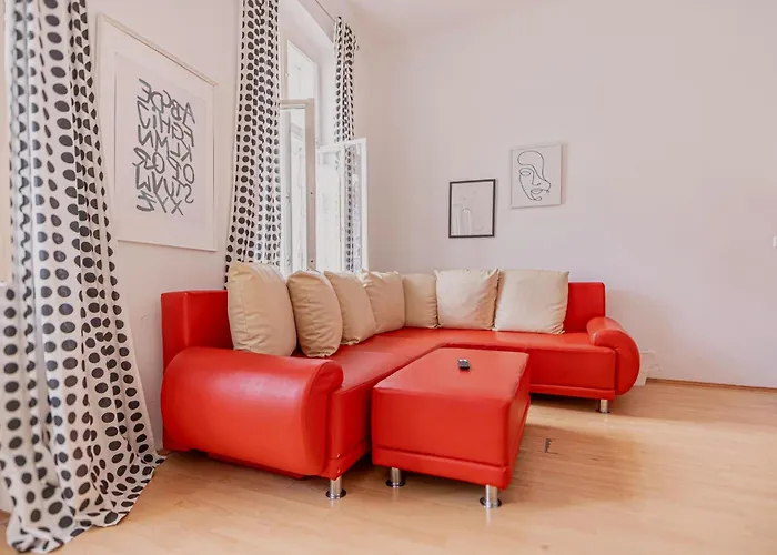 Modern Three Bedroom Close To Stadthalle Apartamento *