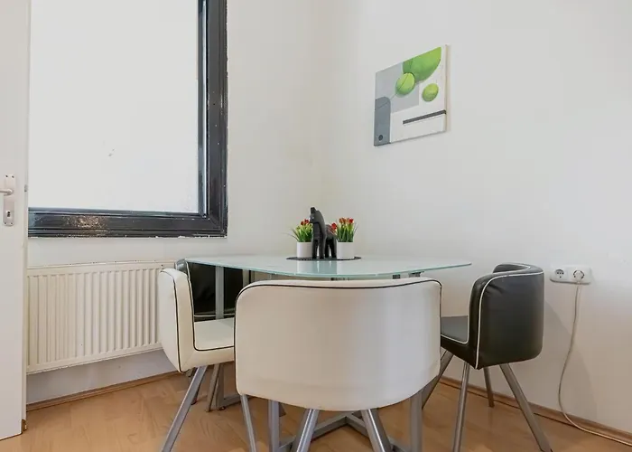 Modern Three Bedroom Close To Stadthalle * Viena