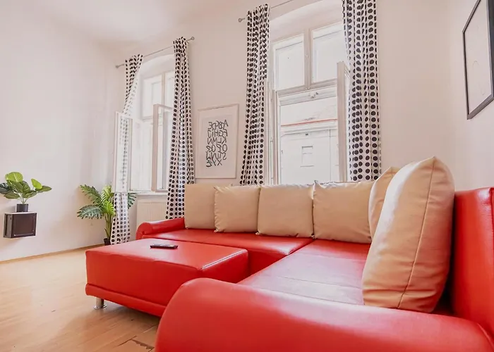 Apartamento Modern Three Bedroom Close To Stadthalle