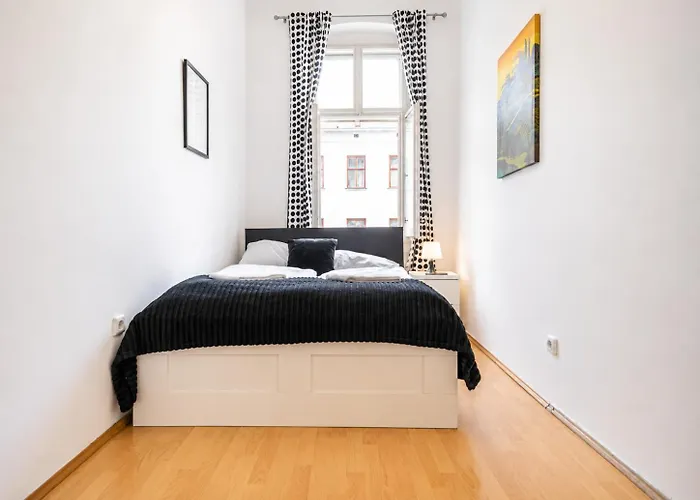Apartamento Modern Three Bedroom Close To Stadthalle